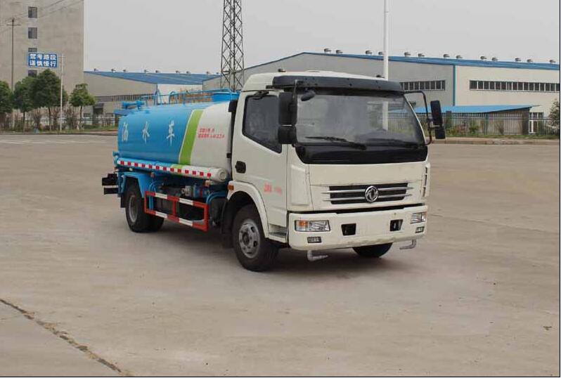 消防車(chē)射程為什么要比灑水車(chē)的遠(yuǎn)