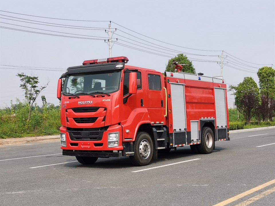 慶鈴泡沫消防車（6.3噸）