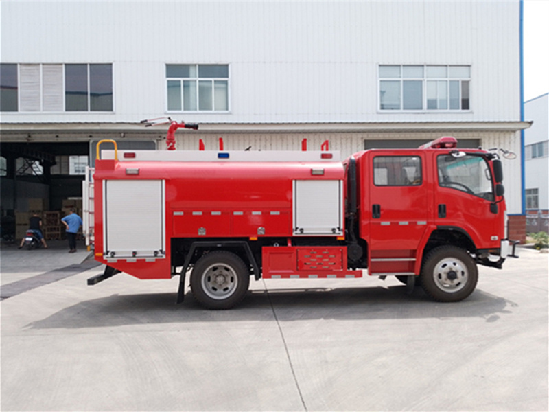 五十鈴水罐消防車(chē)(3.5噸)圖片
